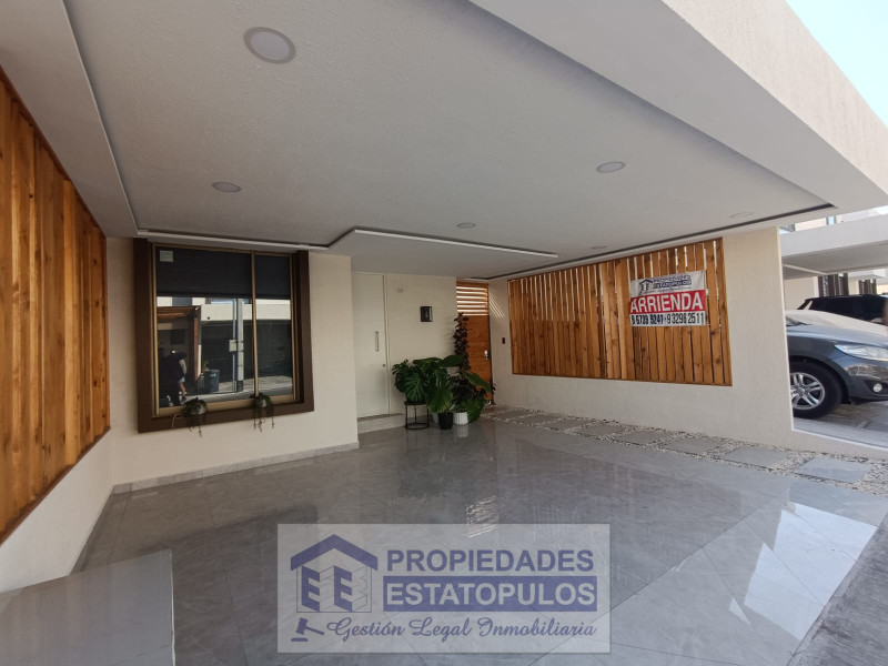 Se arrienda casa full amoblada en Costa Laguna, Antofagasta.